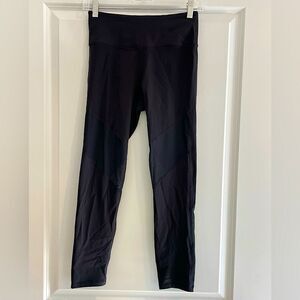 EUC Varley Mesh Thigh Athleisure Leggings - Black Sz. XS